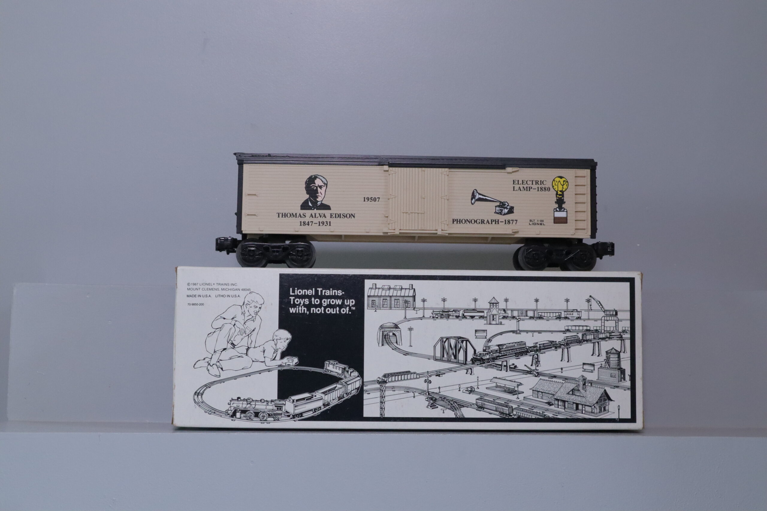 Lionel 19507 Thomas Edison Reefer - SKU6309L - themodeltrainstore.com