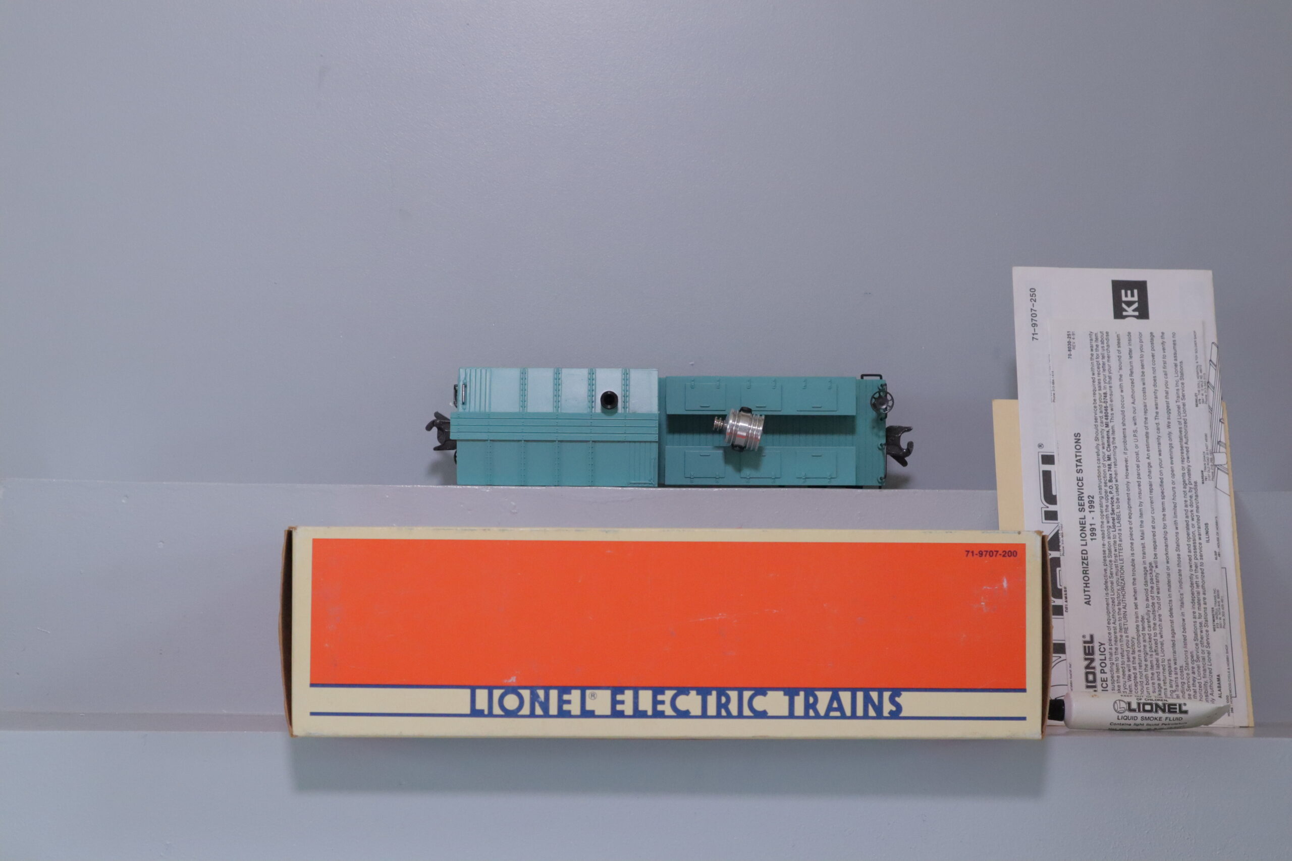 Lionel 19714 Searchlight Caboose - SKU6317L - themodeltrainstore.com