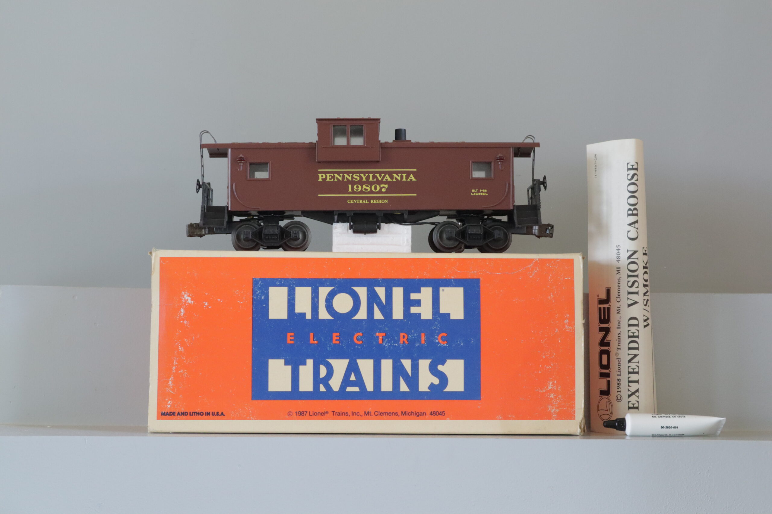 Lionel 19807 Penn Box Car - SKU6319L - themodeltrainstore.com