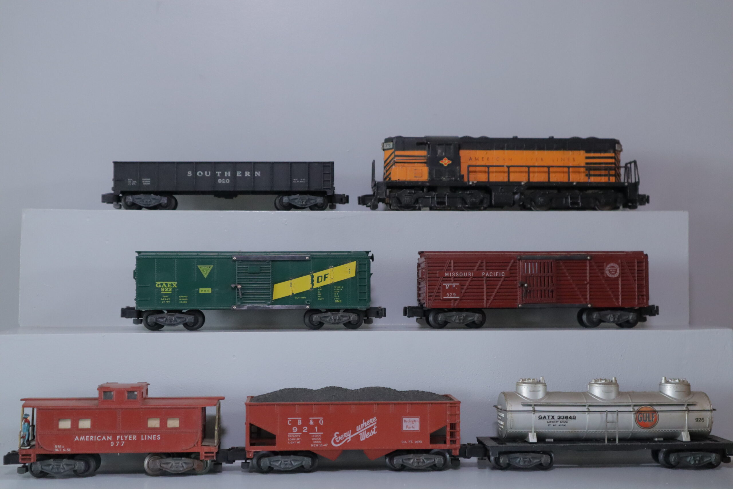 American Flyer 375 Diesel & Freight Set - SKU1002AF - themodeltrainstore.com