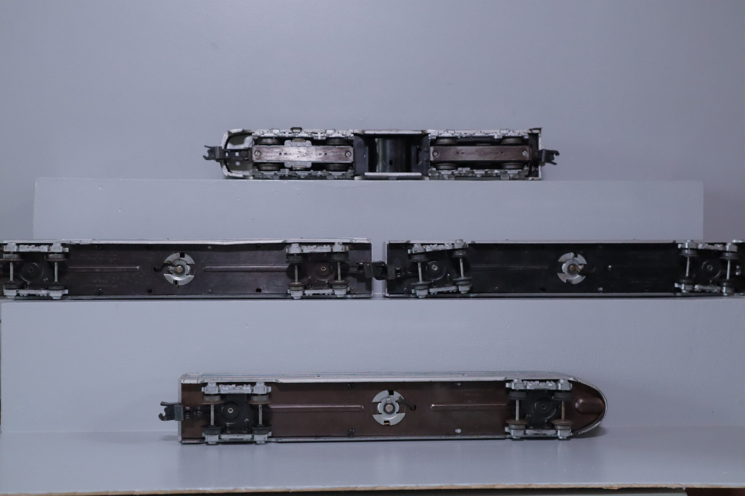 American Flyer 466 Diesel & Passenger Set - SKU1003AF - themodeltrainstore.com