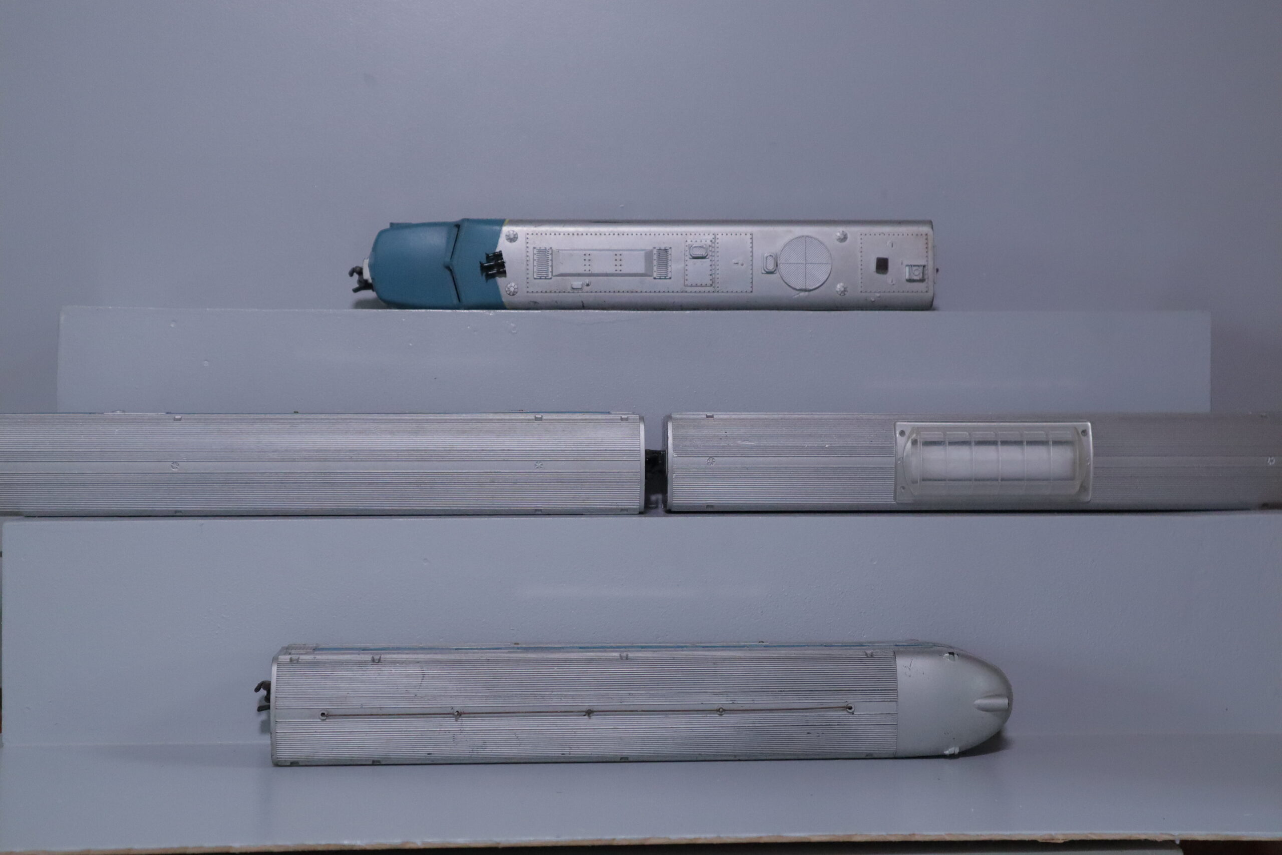 American Flyer 466 Diesel & Passenger Set - SKU1003AF - themodeltrainstore.com