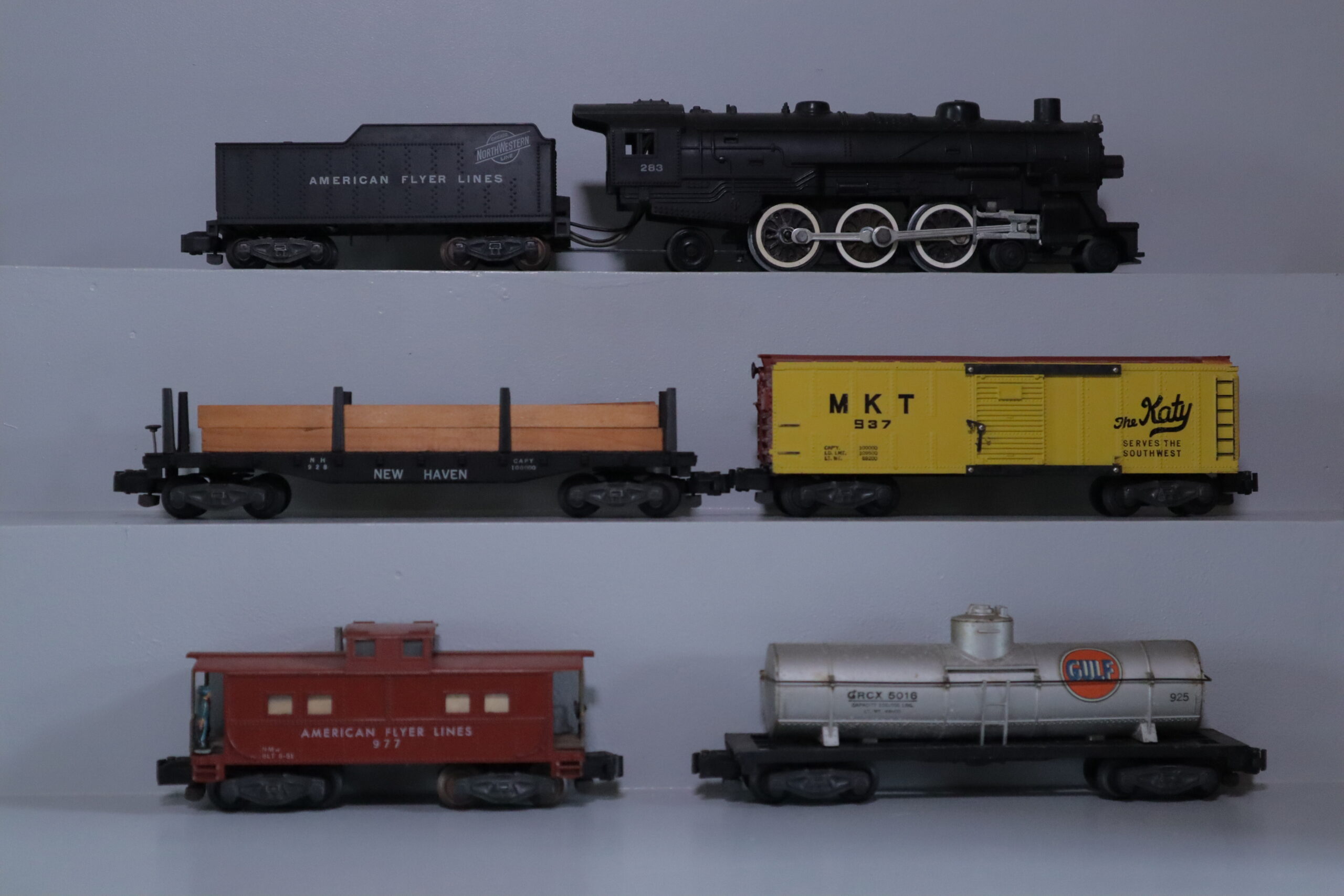 American Flyer 238 Loco Freight Set - SKU1702AF - themodeltrainstore.com