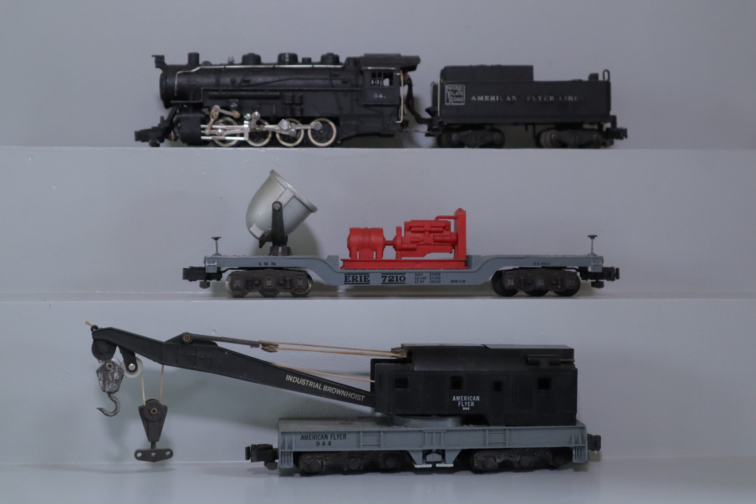 American Flyer 243 Loco Freight Set - SKU1703AF - themodeltrainstore.com