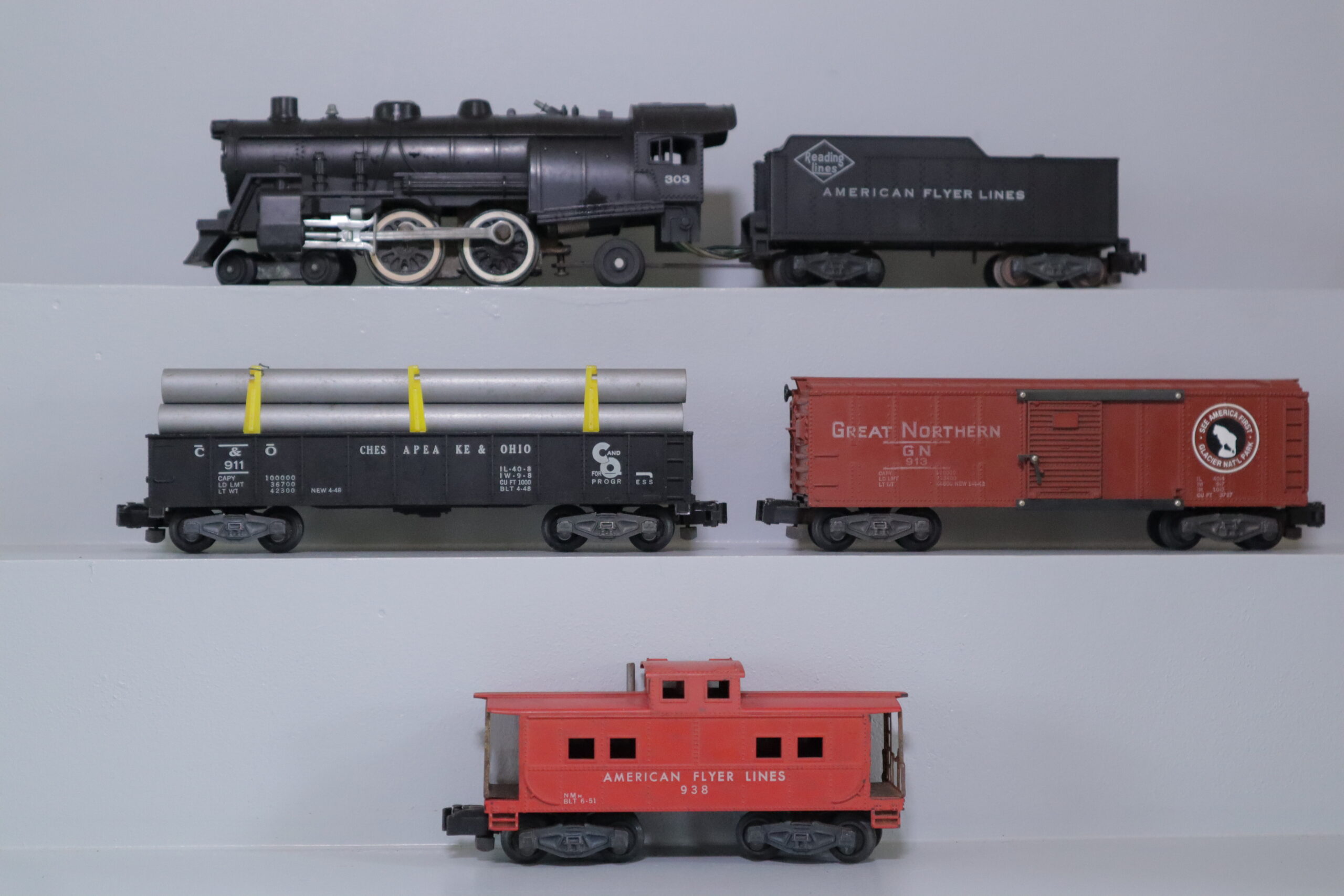 American Flyer 303 Loco Freight Set - SKU1802AF - themodeltrainstore.com