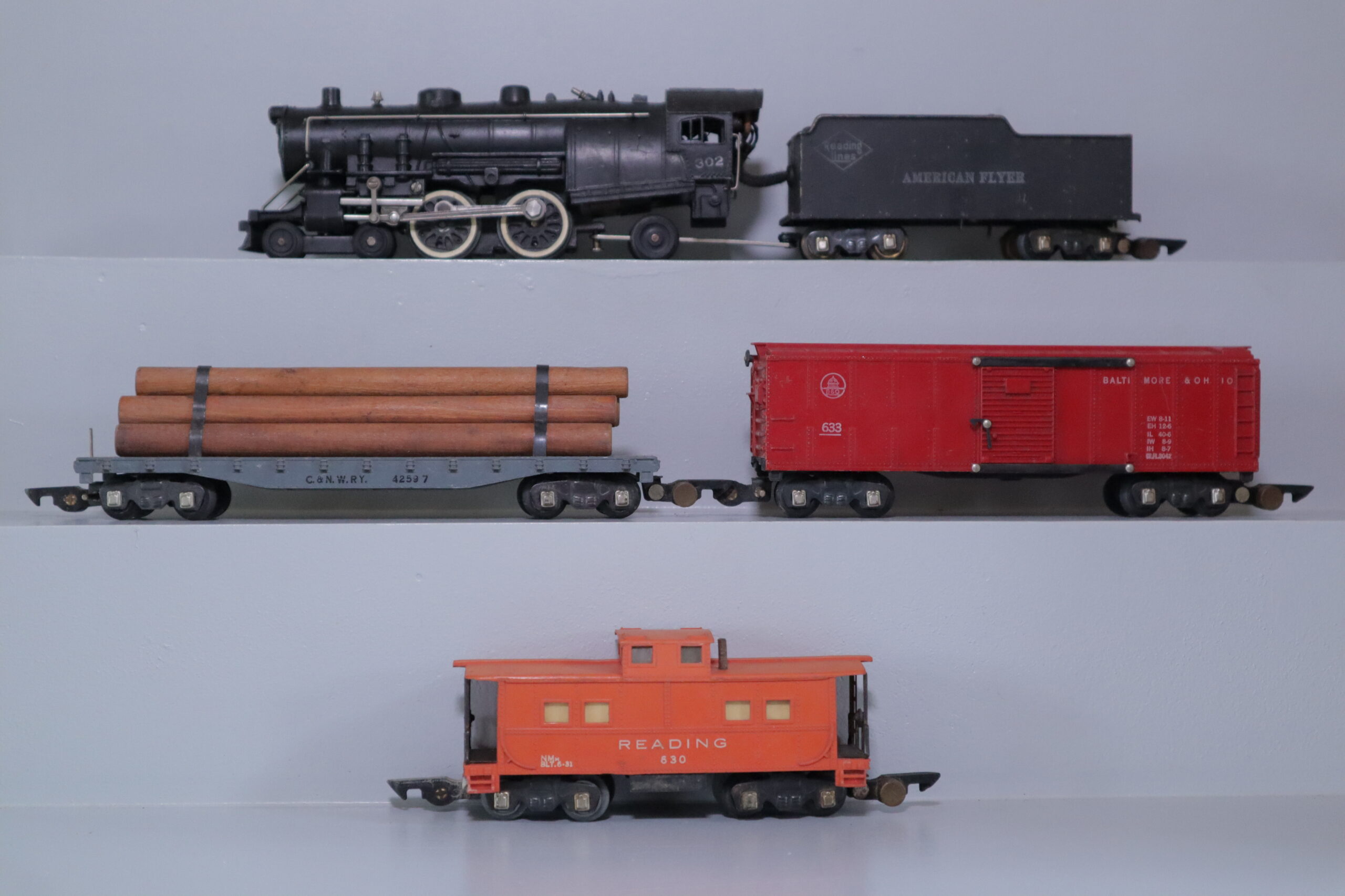 American Flyer 302 Loco Freight Set - SKU1803AF - themodeltrainstore.com